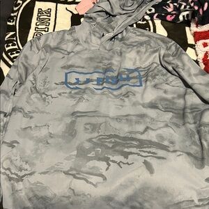 NWOT men’s under armour shirt